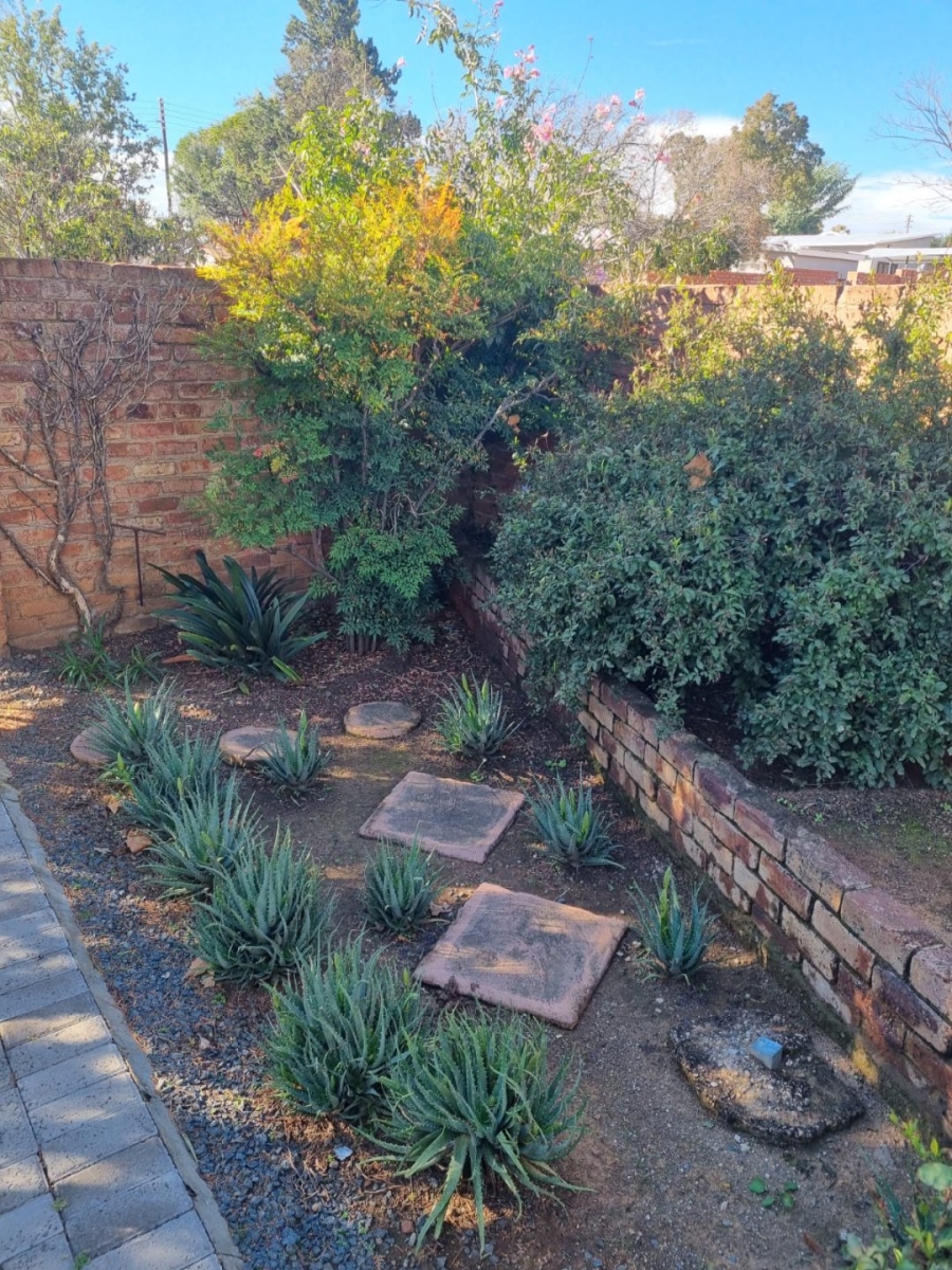 4 Bedroom Property for Sale in Gariepdam Free State